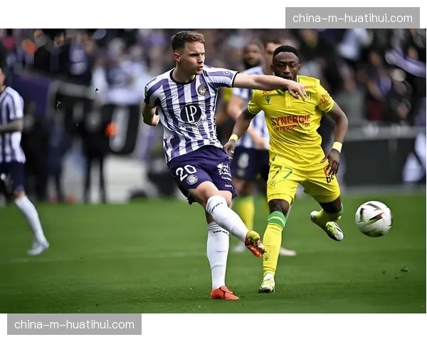 从尼斯青训到法甲主力：23岁后卫托迪博的成长之路