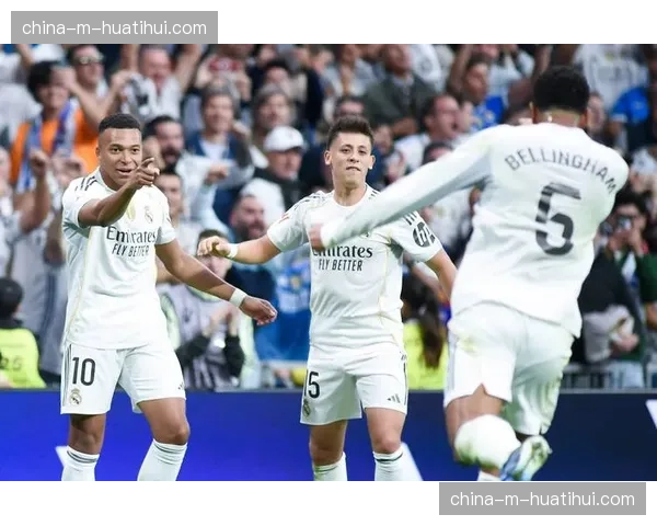 国家德比期间西甲测试VR眼镜观赛，场外球迷体验沉浸式内容